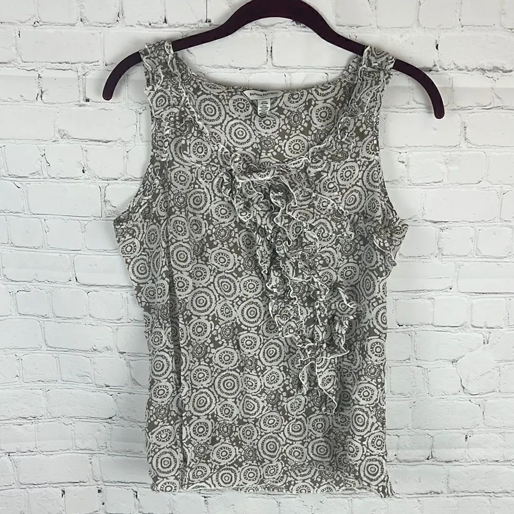 Banana Republic Ruffle Tank Size Small